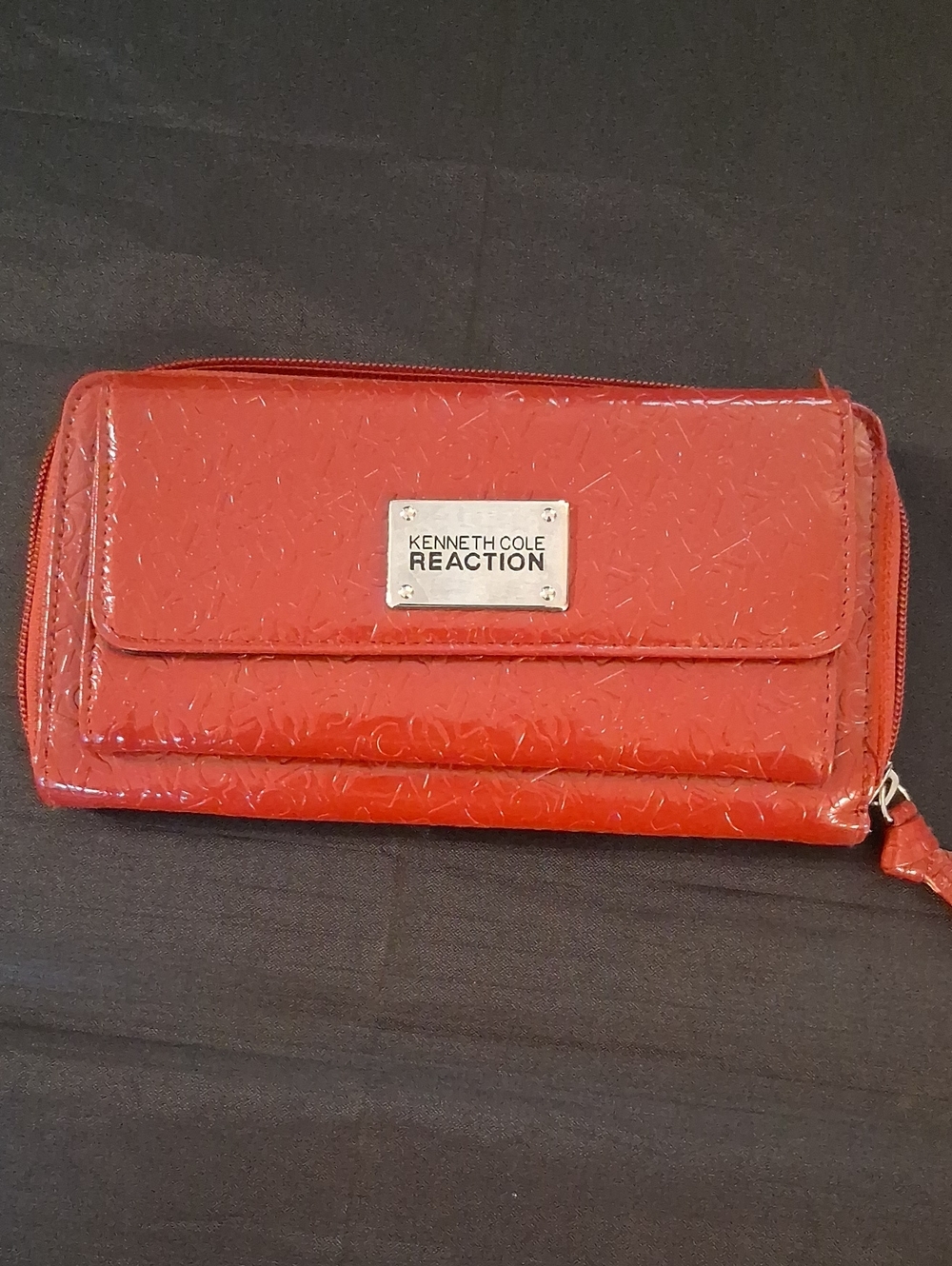 Kenneth Cole Reaction Red Organizer Clutch Wallet